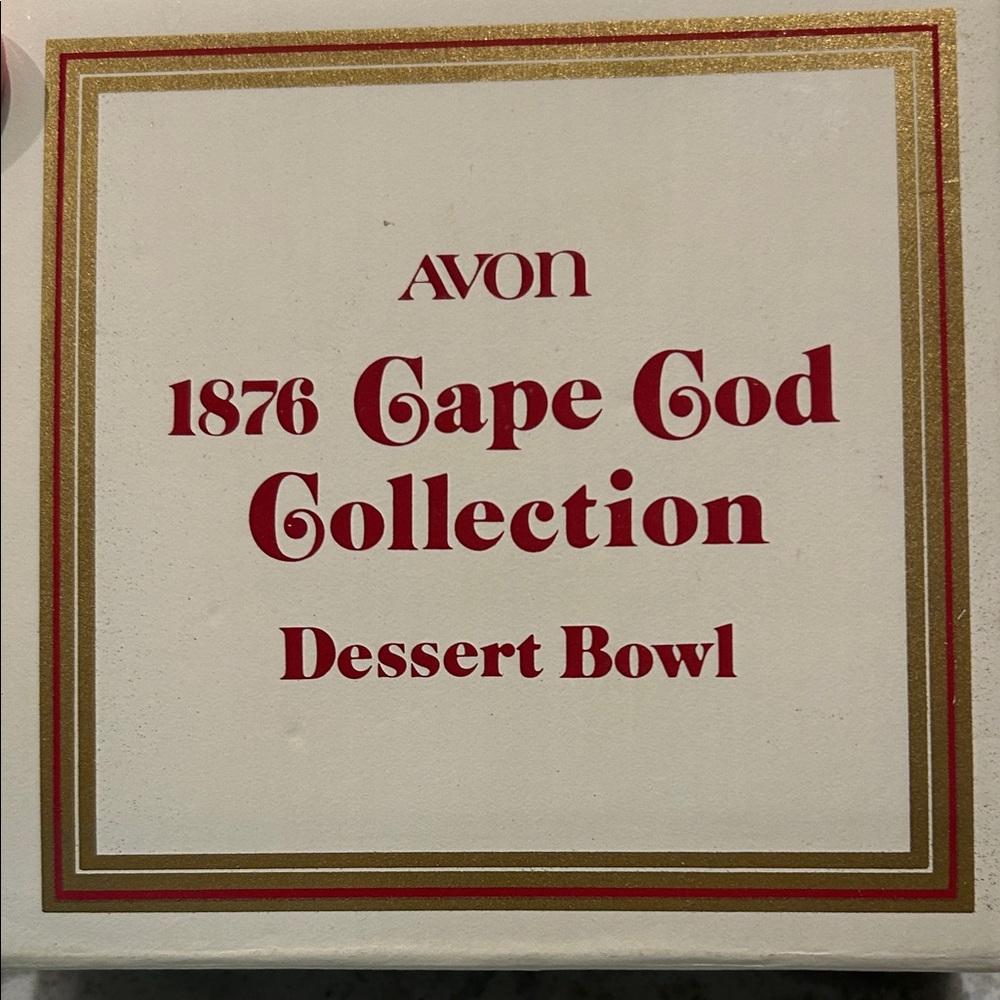 Avon 1876 Cape Cod Collection Red Dessert Bowl